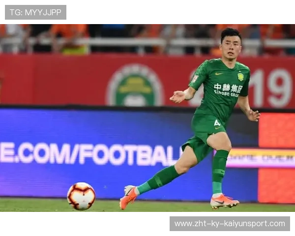 老将赵睿“开喷”两小将，球迷热议：这是带队的责任